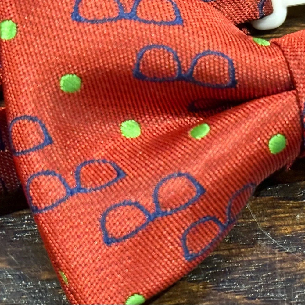 NWT Boy’s Adjustable Pre-tied Red Bow Tie with Glasses Print & Green Dot Design